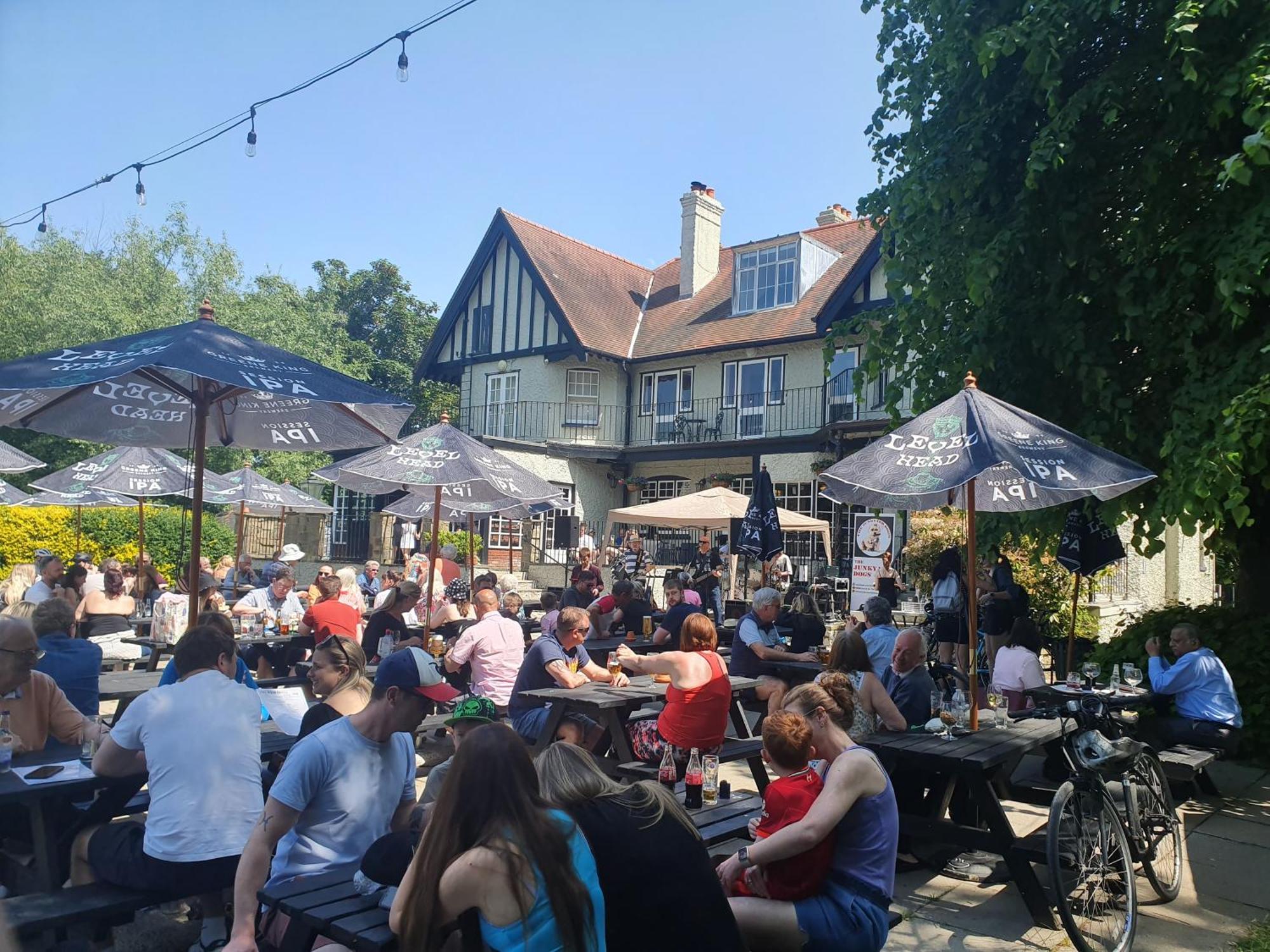 The Weir Hotel Walton-on-Thames Esterno foto